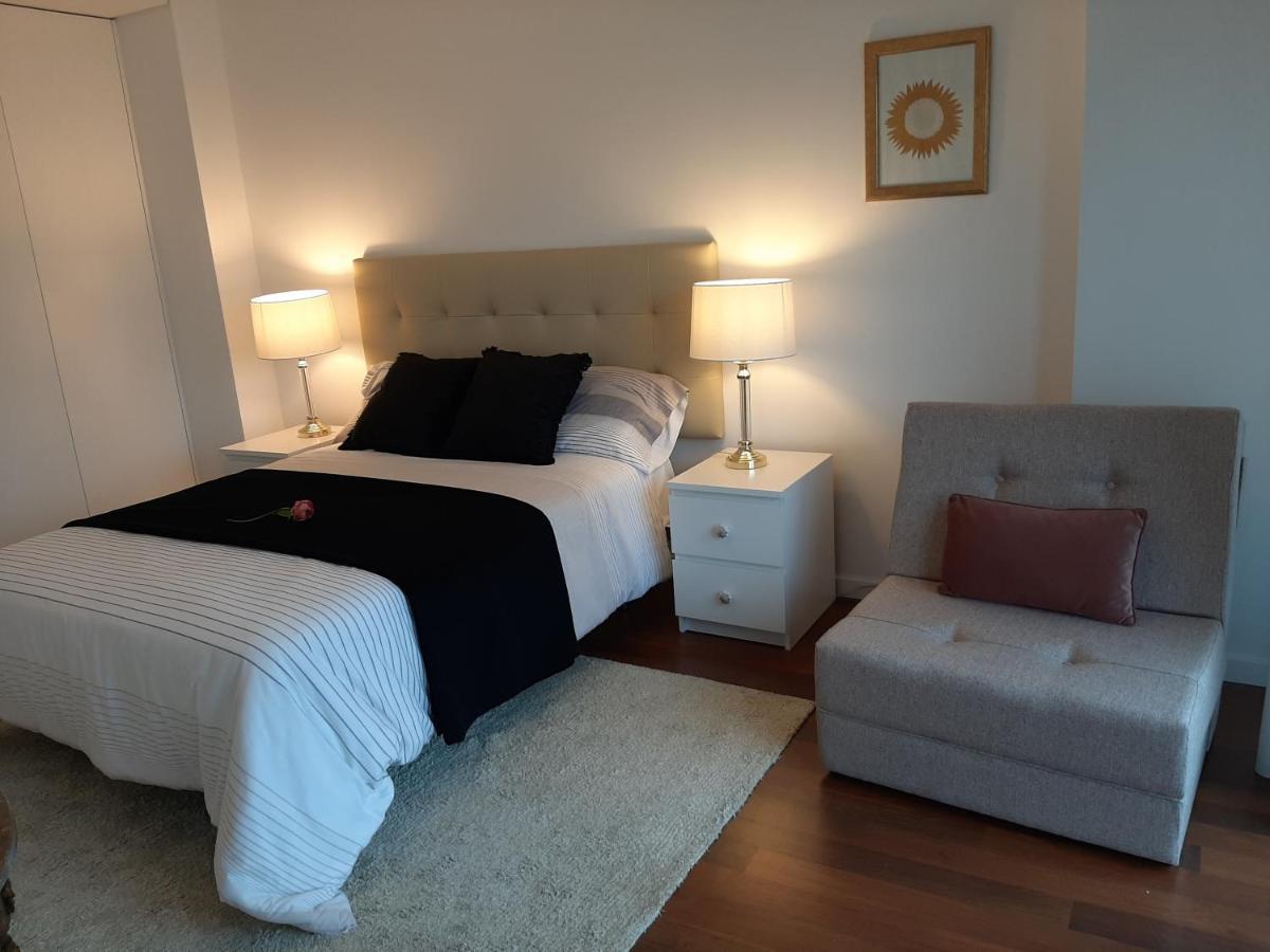 Deluxe Apartment - Aveiro Train Station, Center Bagian luar foto