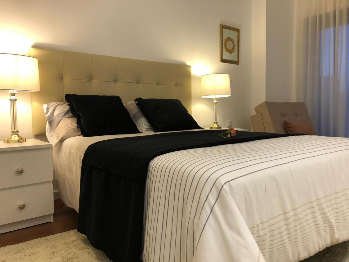 Deluxe Apartment - Aveiro Train Station, Center Bagian luar foto